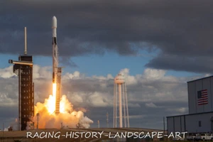 2020 DEC 19TH 8x10 PHOTO SPACEX NROL-108 LC39A Falcon 9 B-1059.5 RTLS SPY SAT. 1 - Bild 1 von 1