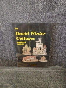 The David Winter Cottages: Handbook, 1992-93 - Paperback, by Hughes John - Good - Picture 1 of 1