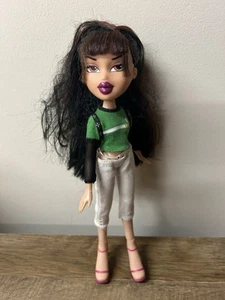 BRATZ DOLL FUNK OUT JADE - Picture 1 of 7