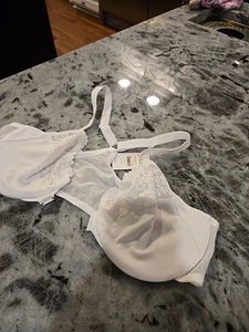 New Delimira Bra white 40B Style W657 minimizer Non-padded under wire NWT - Picture 1 of 9