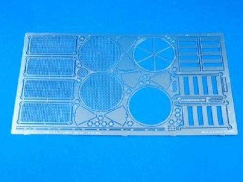 ABER 16016 - Pz.Kpfw. V Ausf. G (Sd.Kfz. 171) GRILLES Vol.2 - 1/16 PHOTOETCHED - Immagine 1 di 4