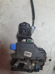 VW BEETLE CONVERTIBLE PASSENGER DOOR ACTUATOR  - Picture 1 of 7