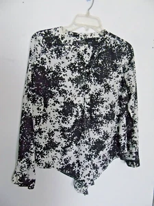Talbots blouse  Petite Small Black & white long  sleeve Button Down Minimalist - Picture 1 of 7