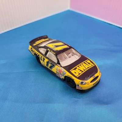 Hot Wheels 2003 NASCAR DeWalt Ford #17 Matt Kenseth Duracell Promo Thailand NICE - Image 1 of 4