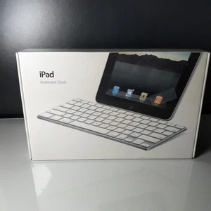 Apple I Pad Keyboard Dock Neu und verschweißt Tastatur-Dock Model A1359 MC533D/A - Afbeelding 1 van 4