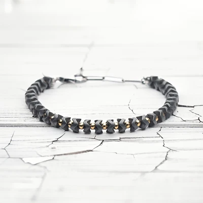 Elegante y elegante pulsera de joyería con broche de plata con cuentas de hematita negra energía curativa Foto 1 de 4