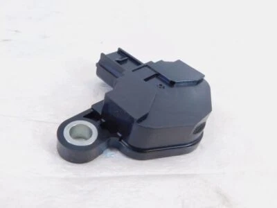Interruptor sensor de choque ángulo punta sobre banco Honda NC700X CBR500 CB500 35160-MGS-D31 Foto 1 de 4