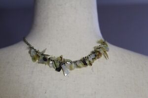 Iridescent Natural Green Mother of Pearl Chip Beachy Necklace Silver Tone 15"