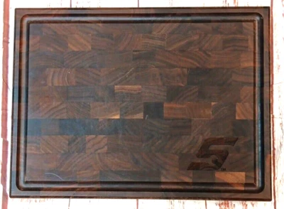 TABLA DE CORTAR BLOQUE DE CARNICERO DE NOGAL EDICIÓN LIMITADA A PRESIÓN - ENVÍO GRATUITO Foto 1 de 4