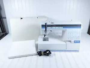 Viking Husqvarna 1070 Sewing Machine Tested w/ Pedal + Cover Free Shipping - Picture 1 of 10