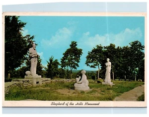 Vintage Shepherd of The Hills Monument , Ozarks, Mo.Postcard . Unposted. BPC - Picture 1 of 2
