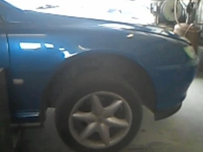 Aile avant droit PEUGEOT 406 COUPE 7841H0 - Photo 1/4