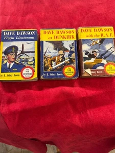 3  Dave Dawson books: #1 "Flight Lieutenant"  #2  "RAF"  #3 "At Dunkirk" - Picture 1 of 13