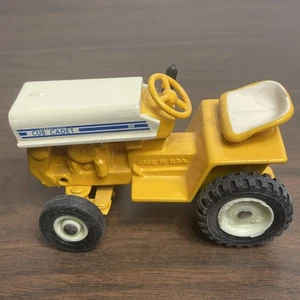 Ertl International Harvester IH 125 Cub Cadet Tractor 1/16 Scale Made in USA - Picture 1 of 8
