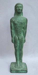 BEAU KOUROS / STATUE DE JEUNE HOMME GREC EN BRONZE DANS LE STYLE ANTIQUE - Picture 1 of 9