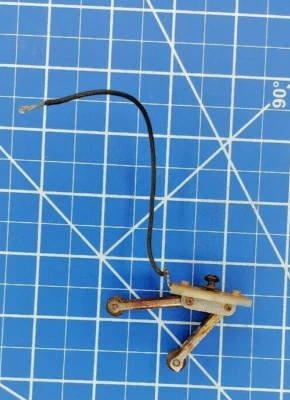 Lionel 600 O Gauge Switcher  Locomotive Collector Assembly Wired - Image 1 of 4