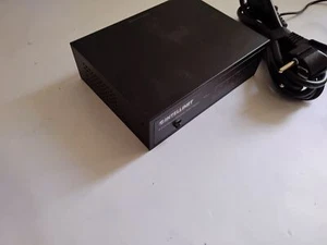 INTELLINET 8-Port Gigabit Ethernet PoE+ Switch, IEEE 802.3at/af Power over Ether - Photo 1/3