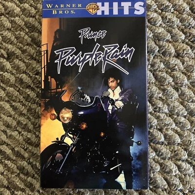 Purple Rain VHS Movie Tape Romance Semi Biographical Prince  Foto 1 de 3