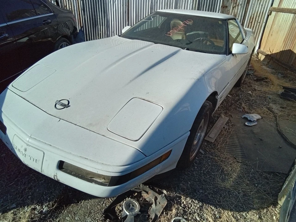 Used Rack and Pinion Assembly fits: 1991 Chevrolet Corvette Power Rack and Pinio - Imagem 1 de 4