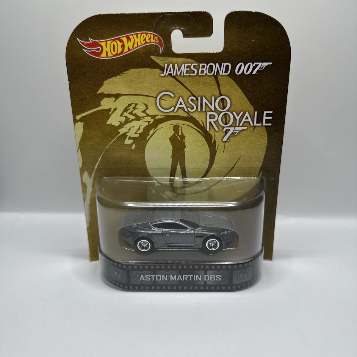 Hot Wheels Retro Entertainment James Bond 007 GOLDFINGER 1963