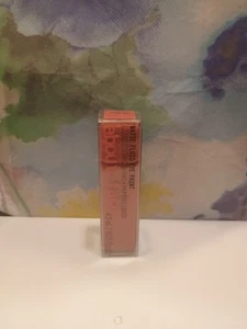 Sombra de ojos líquida mate About Face Matte Eye Paint en La Zona Rosa. 0,15 oz. - Imagen 1 de 3
