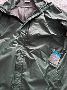 New NWT Columbia Mens Pouration Omni-Tech Rain Jacket XL Spruce Green (GR200) - Picture 1 of 9