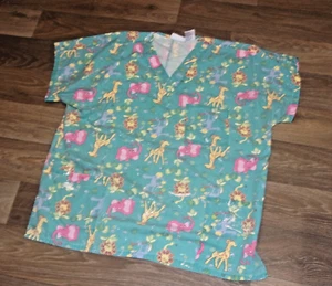 Giraffe Lion Zoo Animals Scrub V-Neck Shirt Nursing Medical Size XL B11 - Picture 1 of 1
