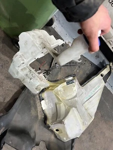 Peugeot 508 2011-2019 2015 botella de lavadora + bomba - Imagen 1 de 2