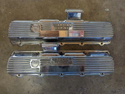Cubiertas de válvula de aluminio con aletas vintage Olds 455 Guardian Marine Mickey Thompson  Foto 1 de 4
