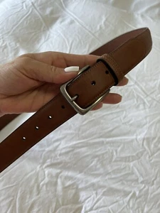 Columbia Genuine Leather Men’s Brown Belt Logo Buckle Size 50 - Picture 1 of 6