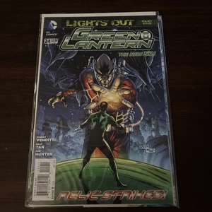 Green Lantern #24 (DC Comics December 2013) - Picture 1 of 6