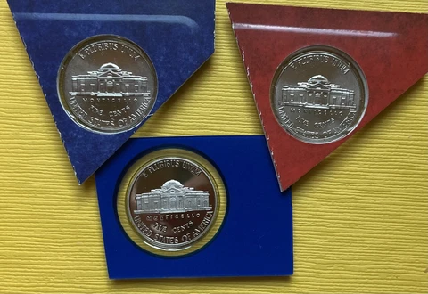 2022 PDS (1) PROOF and (2) UNCIRCULATED Nickels in mint plastic 3 clad coins Cover