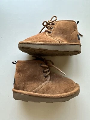 Botas Nautica para niños pequeños talla 7 marrón tostado cálidas invierno con cordones parte superior alta al aire libre Foto 1 de 4