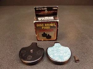 JUEGO DE PASTILLAS DE FRENO DE DISCO DE COLECCIÓN HARLEY DAVIDSON DE LOTE ANTIGUO CROMADAS ESPECIALIDADES PARA H-D 130056 - Imagen 1 de 12