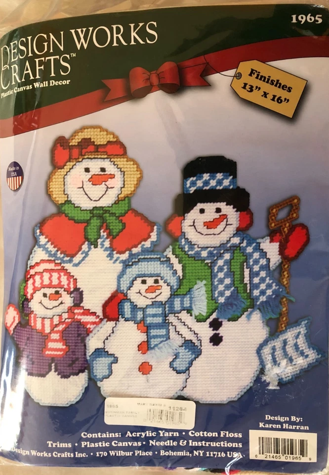 Christmas Snowman Family Plastic Canvas Wall Decor Kit Design Works #1965 - Image 1 of 4