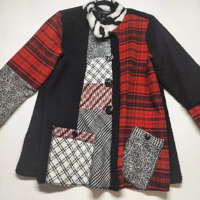 Chaqueta cárdigan Ali Miles para mujer 1X Art To Wear a cuadros roja negra blanca Artistry Foto 1 de 4
