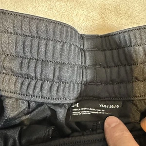 Under Armour Project Rock Iron Paradise Sporthose Jungen Größe L - Bild 1 von 5