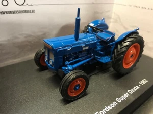 Model Tractor FORDSON Super Dexta 1962 1/32nd Scale By Universal Hobbies NEW - Picture 1 of 6