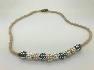 BEIGE CREMA Cuentas y Madera Pintada a Mano Collar Hecho a Mano Damas MN11 - Imagen 1 de 6
