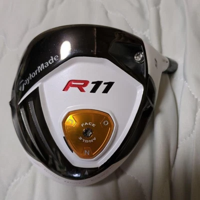 TaylorMade R11 Driver 9 Degree Adjustable Face Angle Excellent Condition - Image 1 of 4