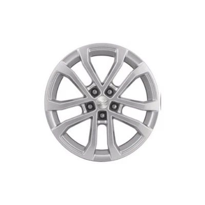Llanta Chevrolet Sonic 17" de fábrica OEM 5791 2015-2020 plateada Foto 1 de 2