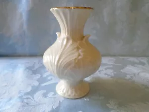 Vintage Lenox .5" Bud Vase Cream w/Gold Trim Made in USA - Bild 1 von 7