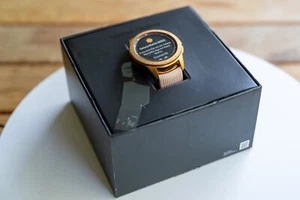 Samsung Galaxy SM-R810 42mm Rose-Gold - Zdjęcie 1 z 9
