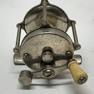 Vintage Hendryx Mod 60 Bait Caster Fishing Reel. - Picture 1 of 5