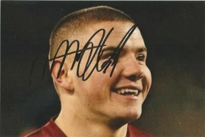 BURNLEY: ALEX MacDONALD SIGNED 6x4 ACTION PHOTO+COA - Picture 1 of 1