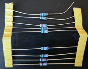 9pcs Resistenze assiali di precisione 17,8k ohm 1/4W 1% pellicola metallica ~ NUOVO ~ - Foto 1 di 1