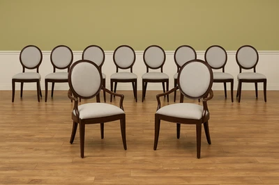 Juego de 10 sillas de comedor de transición con respaldo ovalado de caoba maciza con criptón Foto 1 de 4