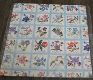 Envoltura de regalo de papel FLORES VARIEDADES FLORAL sello TODA OCASIÓN 2 hojas nuevo en stock - Imagen 1 de 3