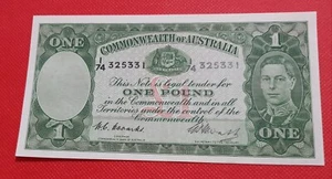 1949 AUSTRALIAN ONE POUND NOTE R31 COOMBS/WATT  UNC  I/74 325331  VER CRISP NOTE - Bild 1 von 10