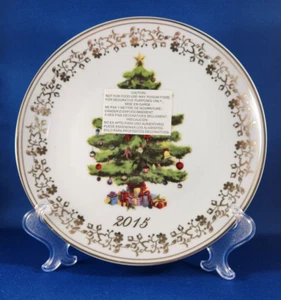 AVON 2015 Plate Christmas Tree Collectors 18K Gold Accent NEW - Picture 1 of 5